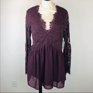 SOLD ❗️Tobi Merlot Lace Bell Sleeve Dress
